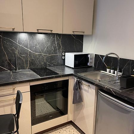 Appartement Au Coeur Du Centre Ville De Carcassonne Eksteriør bilde