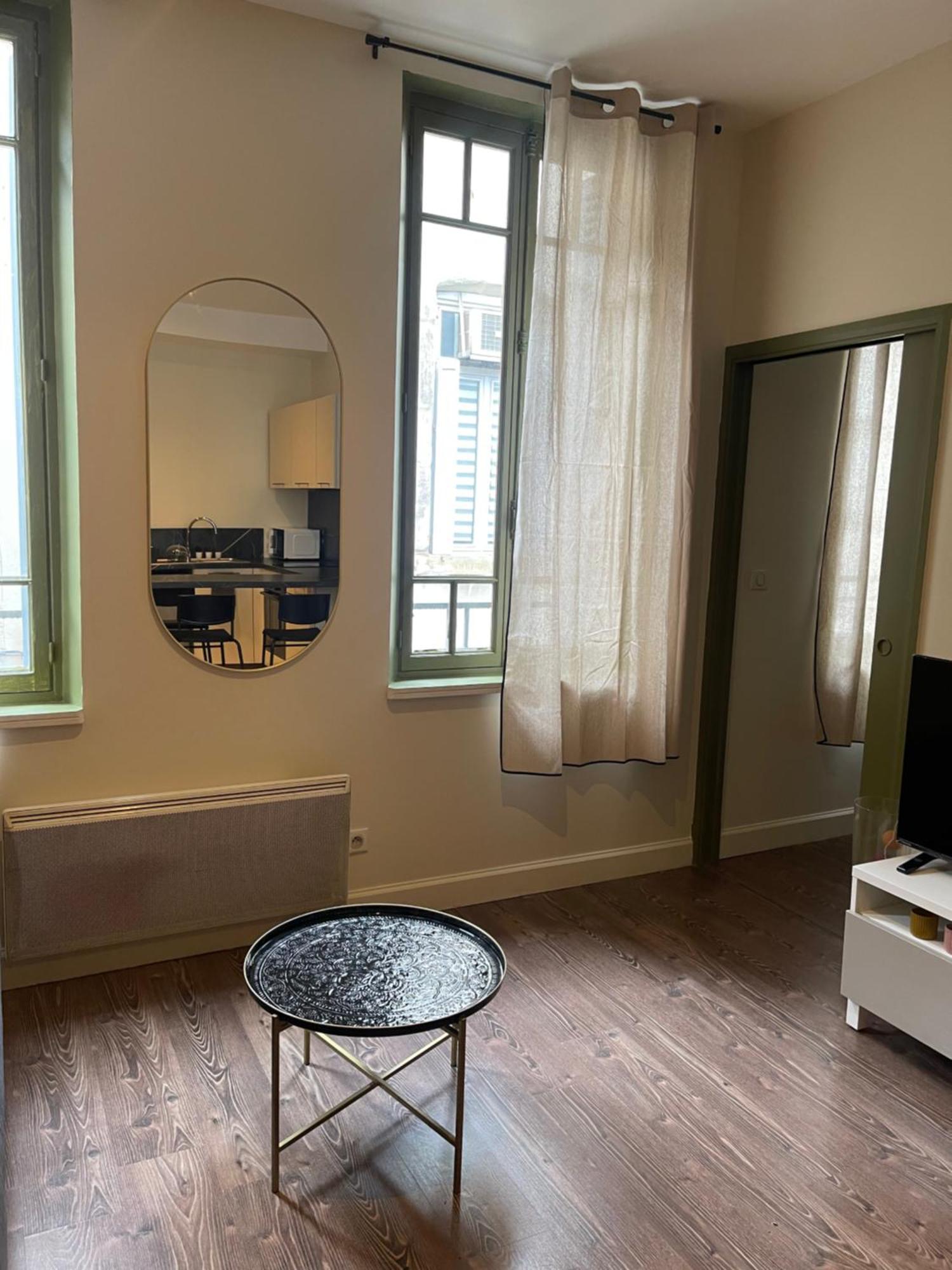 Appartement Au Coeur Du Centre Ville De Carcassonne Eksteriør bilde